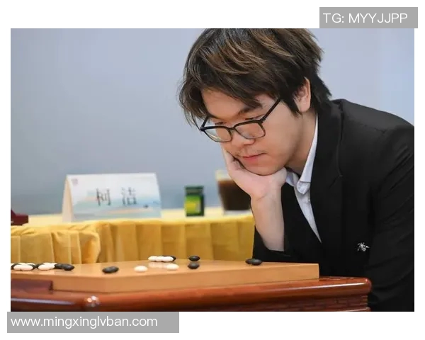 柯洁围棋对决直播盛况回顾与精彩瞬间分享 柯洁围棋对决直播盛况回顾与精彩瞬间分享